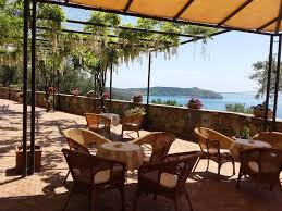 619 appartamenti, 89 hotel, 73 b&b, 252 case indipendenti, 59 ville. Case E Appartamenti Vacanze A Palinuro Da 19 Hundredrooms