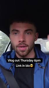 Don’t forget to subscribe! Link in bio😎 #contentcreators #vlogginglife  #vlogs #hyroxmalaga