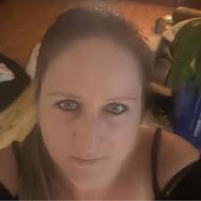 Crystal Parsons (@julianc1979) • Instagram photos and videos