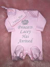 Personalised Princess Has Arrived Baby Grow And Hat Set Personalised Baby Grows Baby Grows New Baby Products
