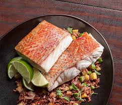 We may earn commission on some of the items you choose to buy. Filetes De Swai En Salsa De Lima Y Mantequilla Panamei Mariscos