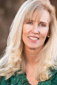 Cindy Montgomery, Real Estate Agent