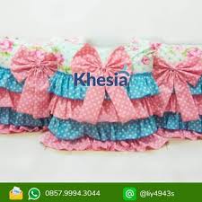 Kain apa yang di pakai untuk membuat sarung bantal? Bund 7 Model Sarung Bantal Kursi Ini Bisa Bikin Tetangga Jadi Iri