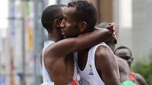 Aug 06, 2021 · abdi nageeye hoefde om die reden ook niet lang na te denken over zijn volgende bestemming, toen hij kort na de voor hem teleurstellend verlopen marathon van valencia in december vorig jaar besloot. 1v96lihmjz2hem