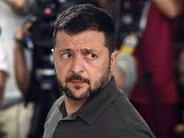 Poll: Nearly 80% of Ukrainians Hold Zelensky Responsible for Corruption