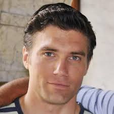 Smallville Cast & Crew