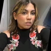 90+ "Socias" profiles