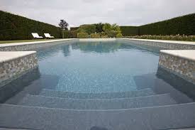 A piscine castiglione, dopo la piscina nel centro ricreativo e culturale la alhóndiga di bilbao by piscine castiglione è al quarto appuntamento con i giochi olimpici dopo atlanta (1996), pechino. Private House Trend Group