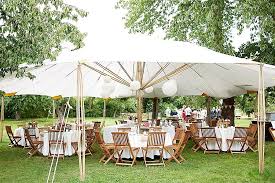 Gartenhochzeit In Der Denkmalschmiede Hofgen Hochzeit Draussen Gartenhochzeit Hochzeitsideen Im Freien