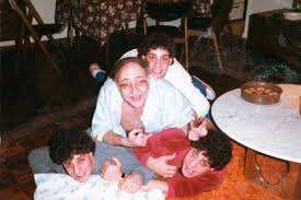 In 1980, eddy and robert shafran are reunited unexpectedly when fellow students at sullivan county community college, loch sheldrake, ny mistook robert for eddy. Why Were These Triplets Split Up At Birth And Raised In Different Families The Times Magazine The Times