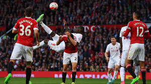 Selain duel dua tim sarat sejarah di liga inggris, baik liverpool dan man united juga mempunyai barisan lini depan yang garang. Christian Benteke Bicycle Kick Vs Manchester United 2015 Liverpool Manchester United Manchester