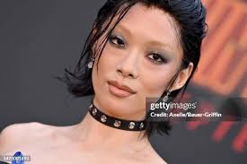 Tyler Bates and Lola Colette attend the Los Angeles Premiere of... News  Photo