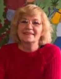 Mariana Clark's Instagram, Twitter & Facebook