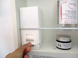 コットンに 100均 紅茶 ふりかけケース がフィット 洗面の鏡裏収納テク集 sumai 日刊住まい 収納 コットン 収納 洗面