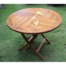 Tables de jardin en bois. Table De Jardin Pliante En Teck Huile Diametre 100 Cm Wood En Stock