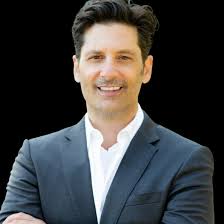 Jennifer Hubbard Of The Catherine Violet Hubbard Foundation and Animal  Sanctuary: 5 Things You Need To Heal After a Dramatic Loss Or Life Change