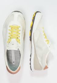 Adidas By Stella Mccartney Track And Street Trail Hardloopschoenen Frost Shell Beige Copper Zalando Nl Hardloopschoenen Stella Mccartney