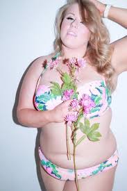 Piper Niven - Free pics, galleries & more at Babepedia