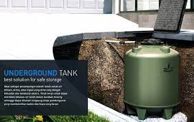 Tangki dipasang dalam sebuah ruangan bawah tanah yang telah disediakan sebelumnya. Proyek Sipil Pasang Tangki Air Pendam Untuk Menghindari Penghisapan Air Pdam Secara Langsung
