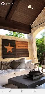He is an actor, known for bad moms (2016), the league (2009) and kolme miestä ja tyttö (2011). Jj Watt On Twitter It Was Custom Built By Tim Riggins And Jason Street Texas Forever I Actually Don T Have The Craftsman S Name Off Hand But They Did An Awesome Job Https T Co Qdyhamt5sr