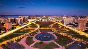 Şehrin yıllık ortalama sıcaklığı 21,1'dir. Brasilia Emerges As An International Tourist Destination