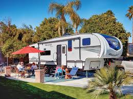 This 57 foot spacecraft 5th wheel rv looks to be the longest, or one of the longest, ever sold! All In The Family Winnebago S Minnie Plus 29rbh Review Trailer Life