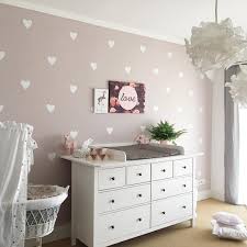 Mini Onlineshop On Instagram Lottis Zimmer Altrosa Gestrichen Mit Unseren Weissen Wandstickern Herzen Maxi Beklebt Zimmer Rosa Wande Kinderzimmer Wand