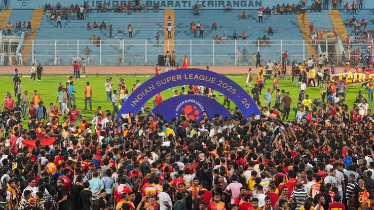 ISL 2026-27: अब फुटबॉल फैंस यूट्यूब पर देख सकेंगे सभी 163 मैच बिल्कुल फ्री, जानिए क्या है लीग का नया प्लान - News Mobile