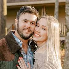 Erika Cline and Clint Carpenter's Wedding Registry