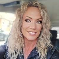 400+ "Babs Alexander" profiles