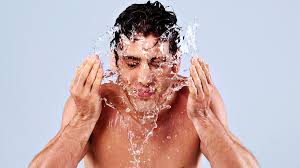 3 welche gesichtsmaske für unreine haut? Warum Ein Toner Unbedingt Teil Ihrer Pflegeroutine Sein Sollte Gq Germany