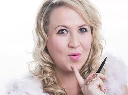 Kings Park actress Leah MacRae went weak at the knees when she met Barbara  Dickson