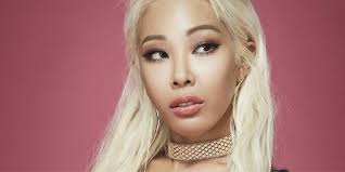 Jessi's contract with YMC Entertainment comes to an end