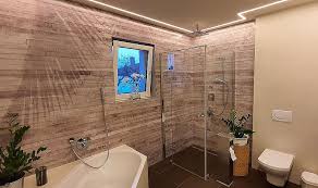 Bäder im mediterranen landhausstil sind an. Top Partnernetzwerk Wandgestaltungen Fugenlose Boden Bader