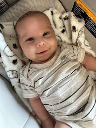 DONATED* 🍼Frozen Breast Milk for Donations🍼 (for baby consumption only) ❌  making soap or other purposes ❌ baby bath ✓Self-collection with own cooler  bag & ice pack Location: pj area (Bandar utama