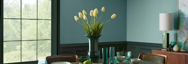 When you're embarking on a paint project, there are several important decisions that determine whether you'll get a flawless finish and rich color you'll want to live with. Choose The Best Paint Then The Color Interior Paint Reviews Consumer Reports Green Interior Paint Interior Paint Small Room Paint Color