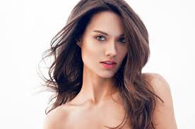 Laura C19 has an underappreciated portfolio : r/ANTM