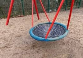 Viele eltern fragen sich ab welchem alter man die babys in eine schaukel setzen kanndarf. Babyschaukel Alter Ab Wann Ist Das Babys Bereits Der Eine Babyschaukel Tipps