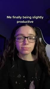 It takes me a week to complete the simplest tasks cause mc is always  calling my name #minecraft #gamer #gaming #mcyt