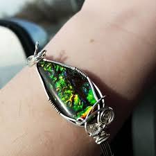 Have Mercy This Ammolite Is Dynamite I Think I M In Love Genuine Canadian Gem Grade Ammolite Set In Sterling Ammolite Ammolite Jewelry Semi Precious Gems