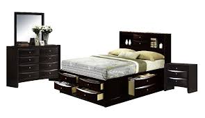 Dramatic circular molding adorns this style. Madison King Storage 4pc Bedroom Set Picket House Furnishings Em300k4pc