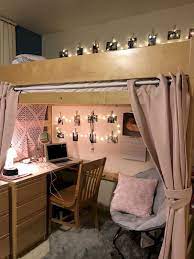 80 Fantastic Small Apartment Bedroom College Design Ideas And Decor 58 Coachdecor Com Idee Chambre Idees Chambres Deco Chambre Coconing