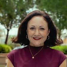 Stacie Minor's Instagram, Twitter & Facebook