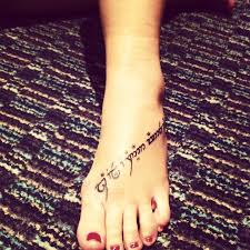 All who wander are not lost, a light from the shadow shall spring. Find A Scheme You Believe In Tattoolit La Ilye I Ranyar Vanwe Nar Which Is