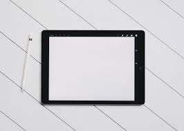 Cover image via 32 pixels. The Easiest Way To Learn Procreate Tips And Tricks Lyman Creative Co
