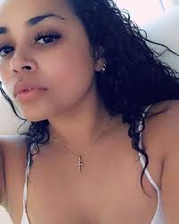 9 years later and this still hits 🤭😂‼️#laurenlondon #laurenlondonfanpage  #betawards2015 #inpirationalquotes #llfans  https://instagram.com/laurenlondonfanpage.84