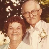 Linda Tomaszewski's Instagram, Twitter & Facebook