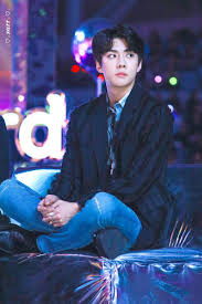 No wonder sehun found hwang chihyung's traits closely resembling his real self it's just sehun going to be himself throughout the whole drama ㅋㅋ from . Twitter Exo Sehun Sehun Exo