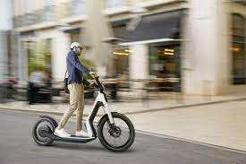 Jadi apakah kit kecemasan serta perlatan yang selalu perlu kita bawa sepanjang masa di dalam kereta? Baca Ini Aturan Penggunaan Skuter Listrik Hingga Otoped Ekonomi Bisnis Com