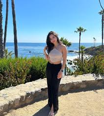 Why do some patients make this test so difficult. 😩 I know it's a  stressful exam for some patients but follow simple instructions and your  eye exam will go smoothly for you